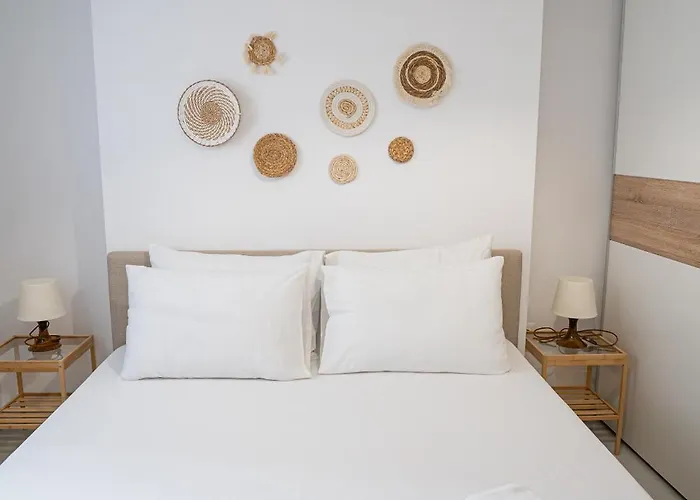 Feel Greek Hospitality #Θ022 *